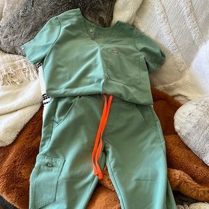 FIGS Jade green scrubs